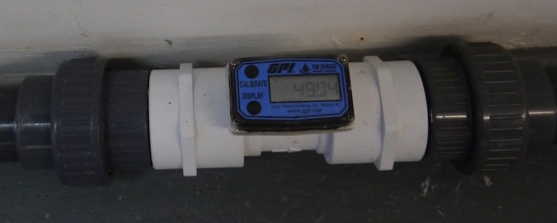 Flow meter to measure flow