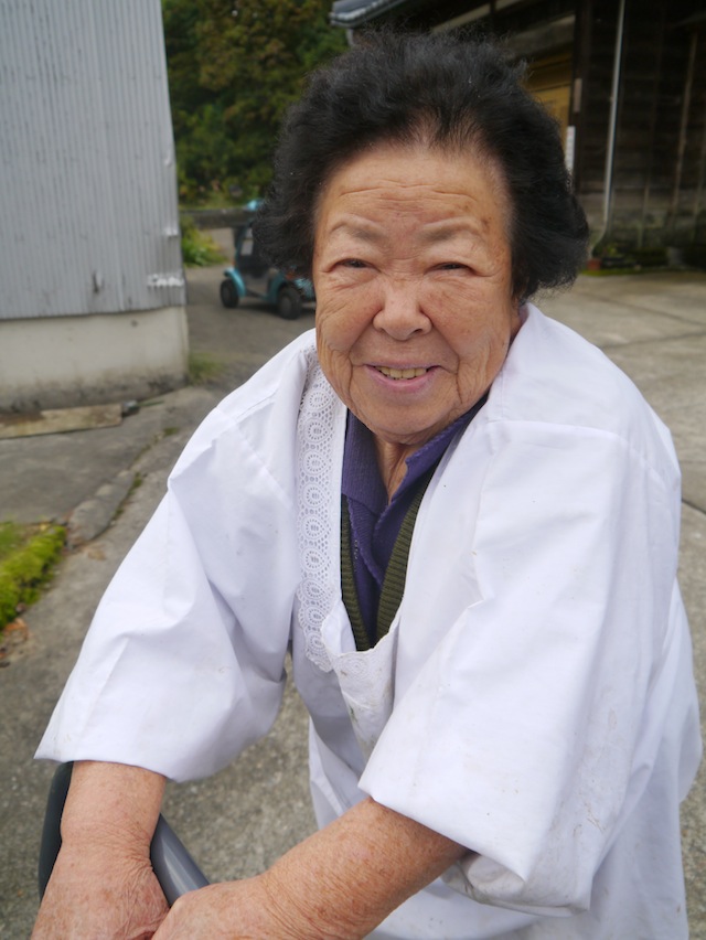 Nice lady at the birthplace of Nishikigoi